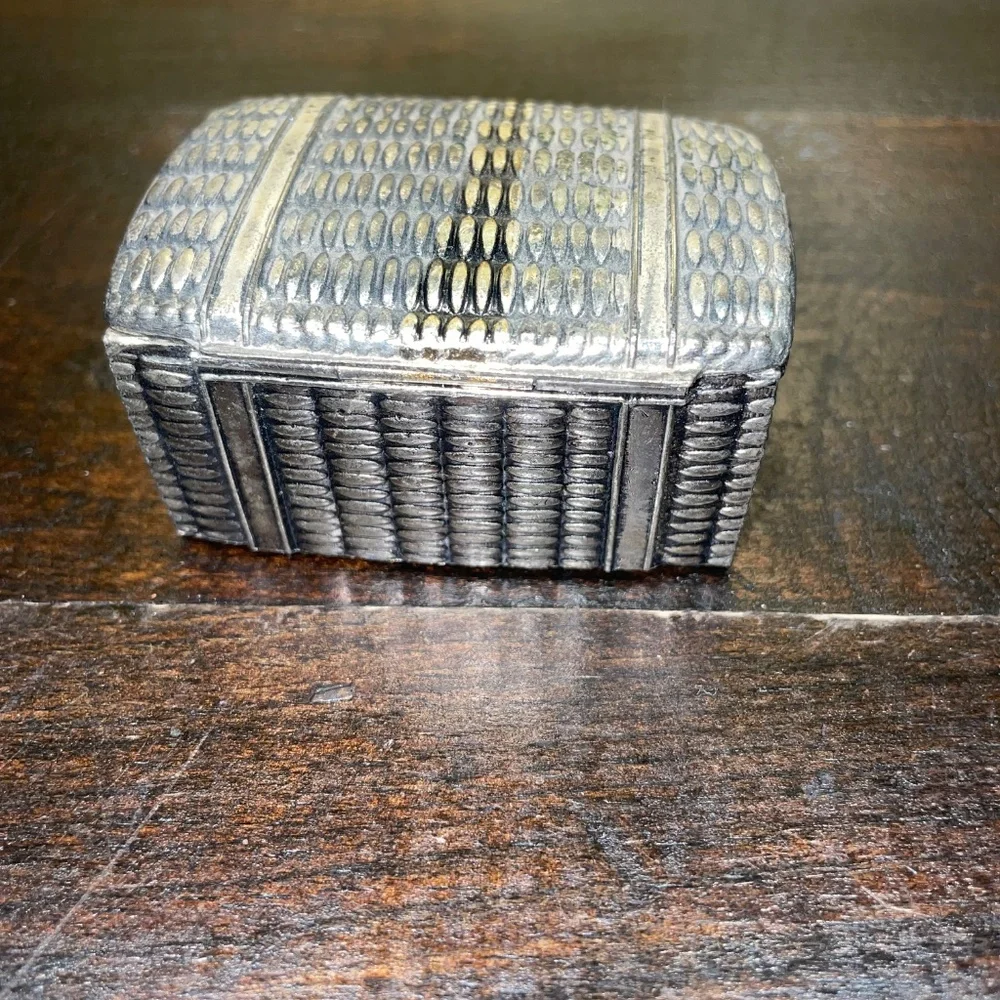 Vintage Jewelry Silverplate Casket Picnic‎ Basket Straps Trinket Box